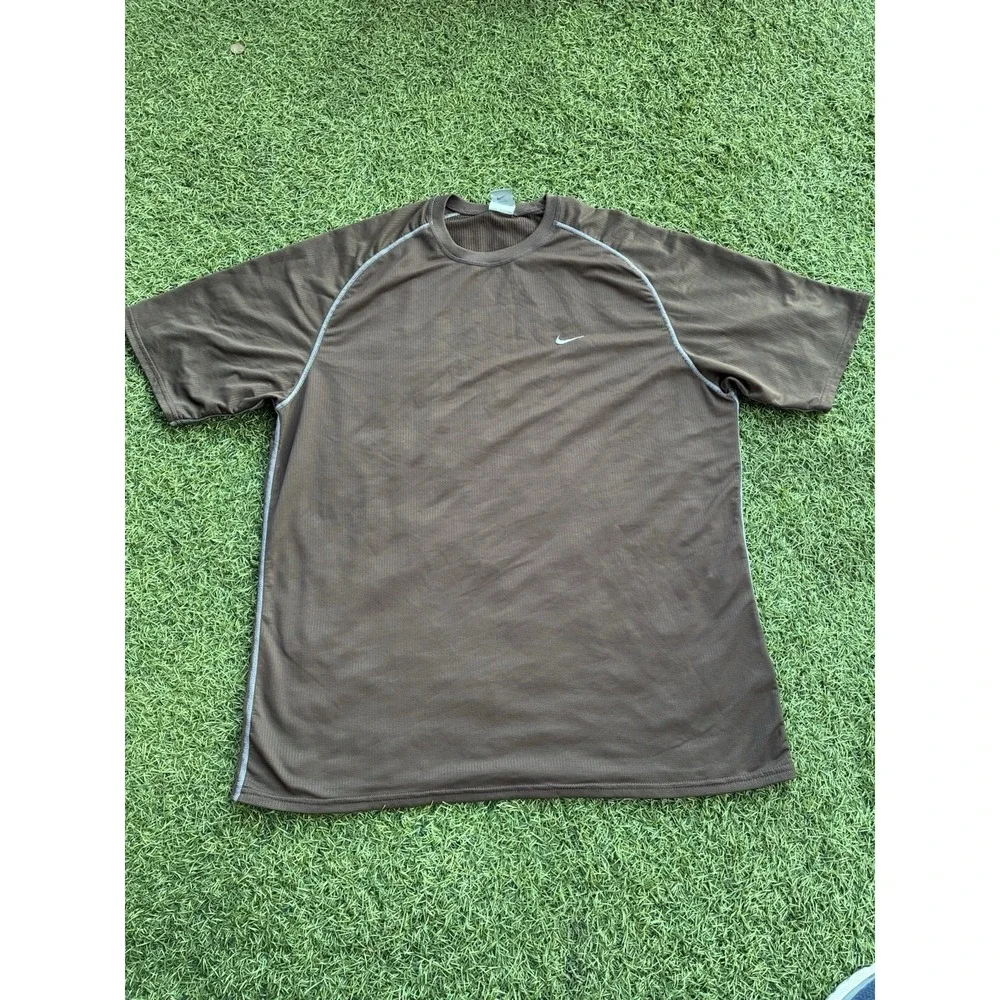 Nike Sphere Dry Shirt Mens Large Brown‎ Short Sleeve Stretch Base Layer Thermal